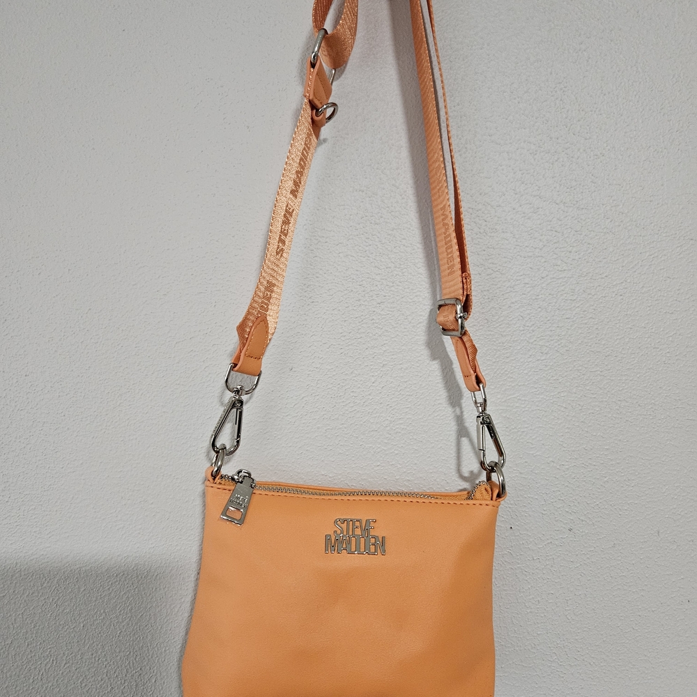 Steve Madden Orange Tote and Crossbody Bag Set - Picture 2 of 3